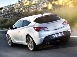 Opel-Astra-GTC-medium