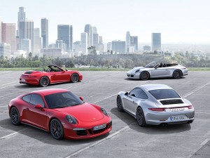 Porsche-911-GTS-05