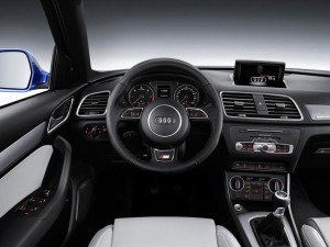 Audi-Q3-06