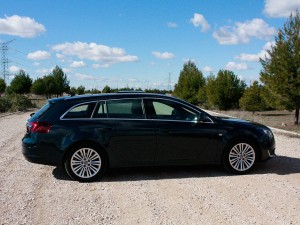 Insignia-ST-lateral-02