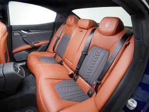 Maserati-Ghibli-Ermenegildo-Zegna_interiors-(10)