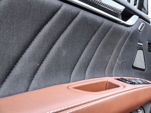 Maserati-Ghibli-Ermenegildo-Zegna_interiors-(2)