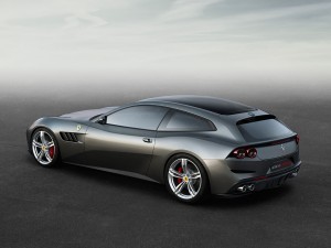 Ferrari_GTC4Lusso 07