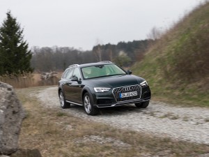 Audi-A4-allroad-quattro-2.0-TDI_81