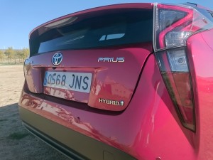 Toyota-Prius-07