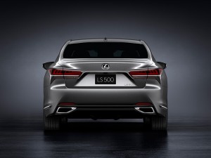 Lexus LS 06