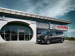 Toyota España lanza el Proace Verso VIP