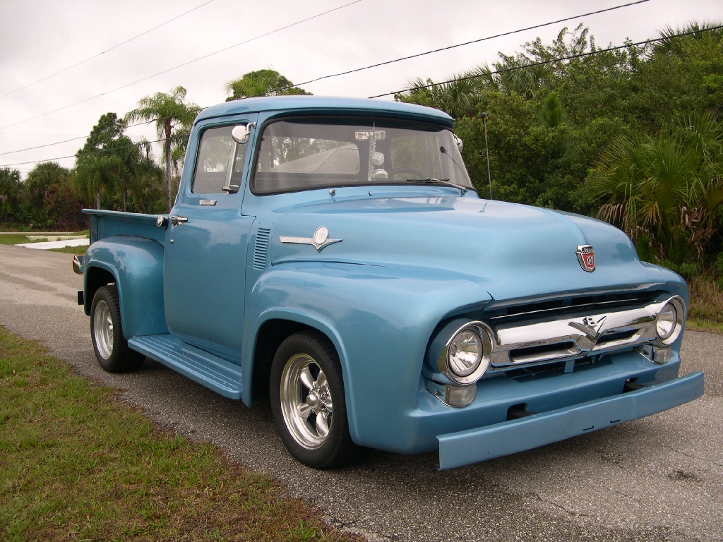 FORD 56 F100 – Cher