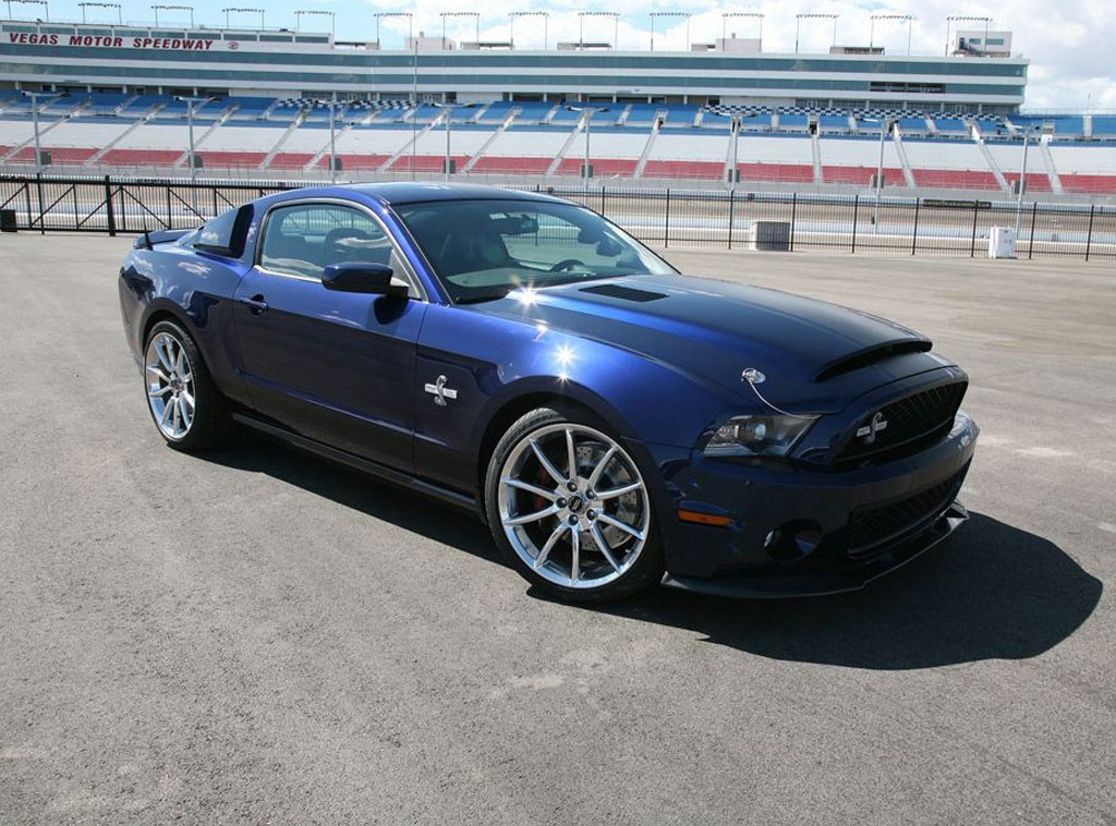 FORD MUSTANG SHELBY 500 GT SUPERSNAKE