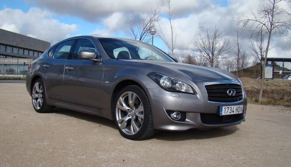 PRUEBA INFINITI M 30D