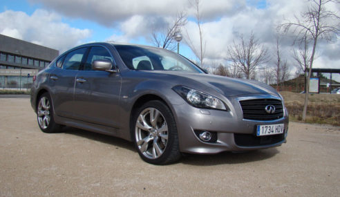 PRUEBA INFINITI M 30D