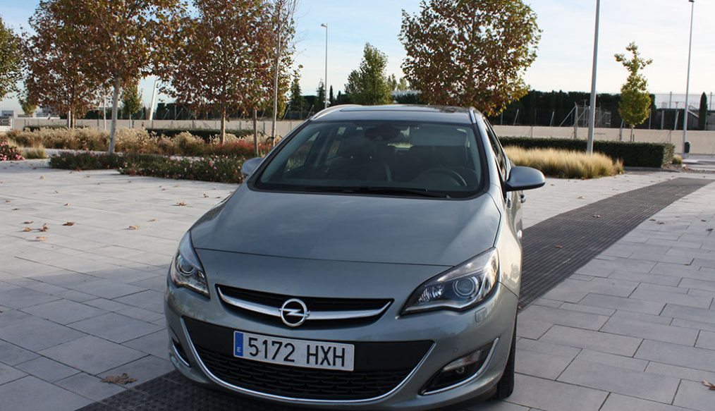 OPEL ASTRA ST BITURBO