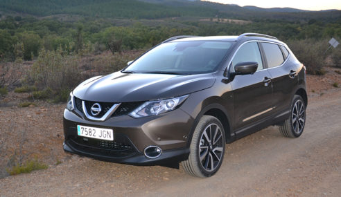 NISSAN QASHQAI 4×4