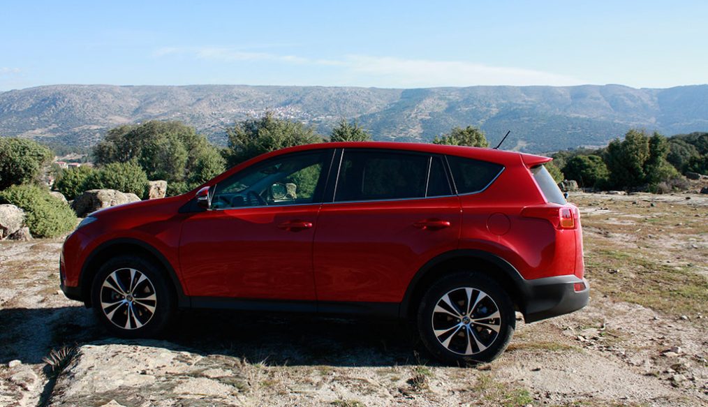 TOYOTA RAV4