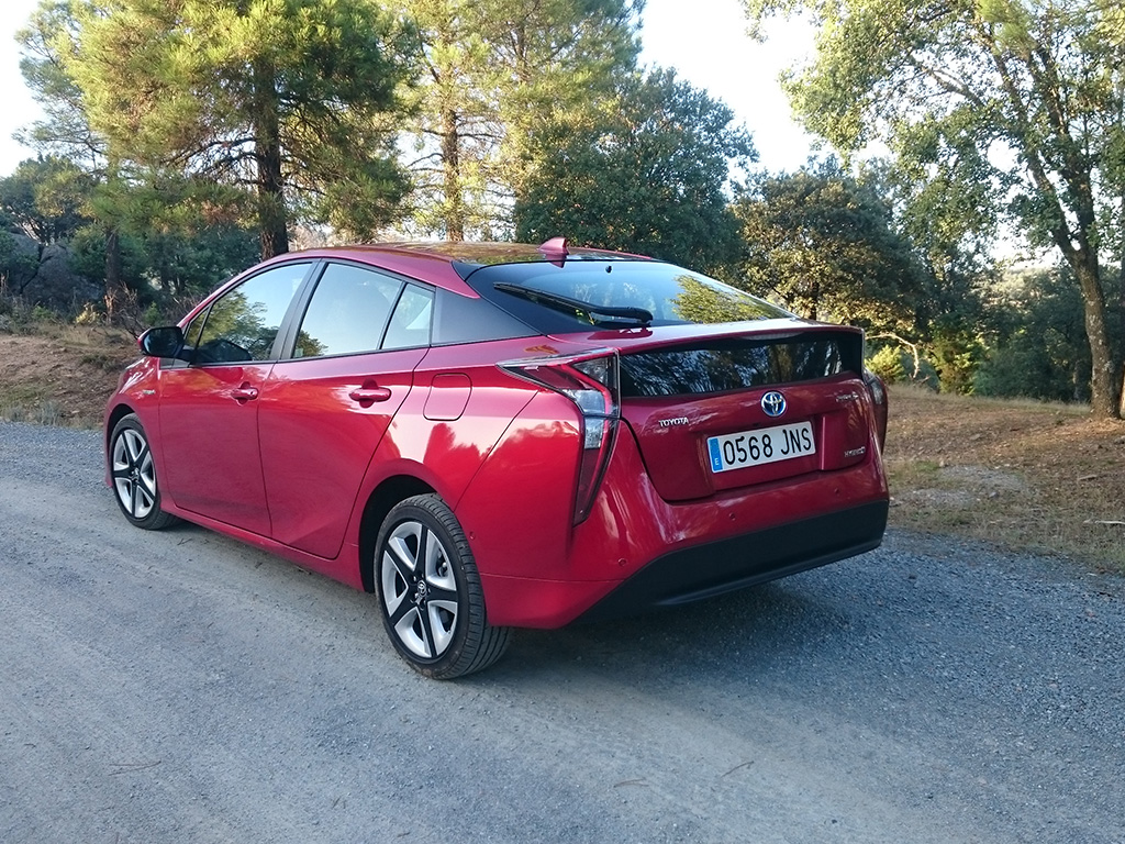 El nuevo Toyota Prius es ahora aún más seguro