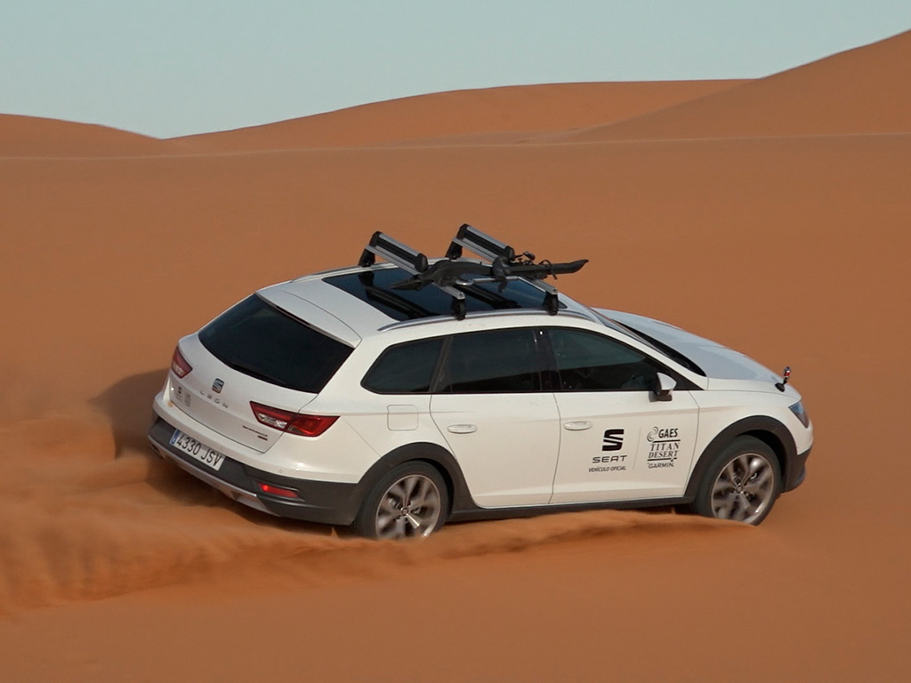 SEAT vive la aventura con el León X-Perience Titan Desert