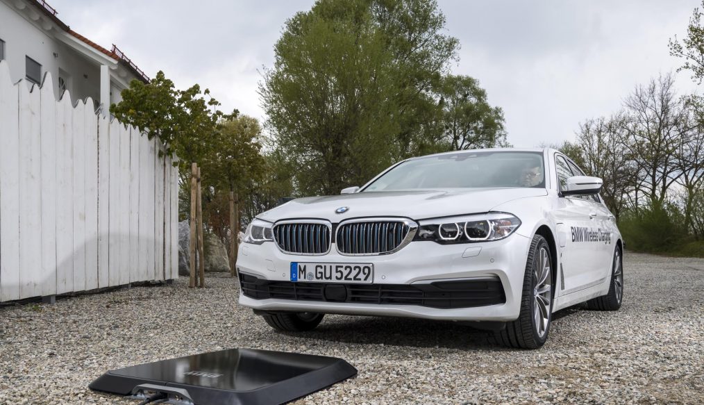 BMW propone soluciones de carga innovadoras