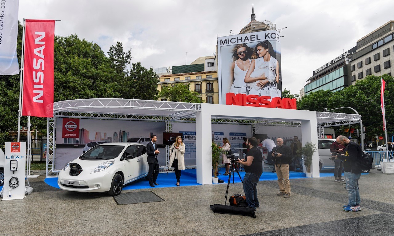 Nissan muestra sus vehículos eléctricos en el VEM2017