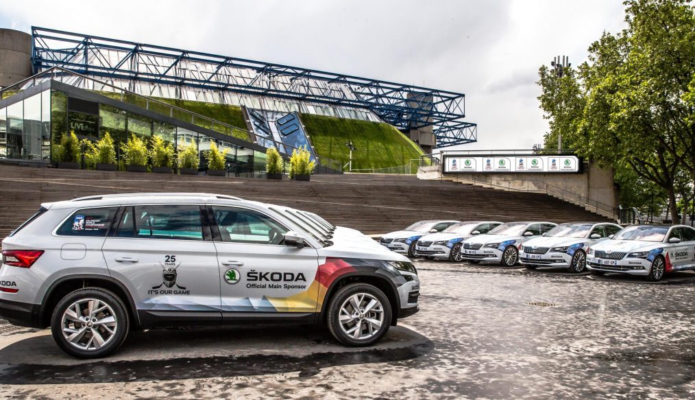 Škoda Sponsor y vehículo oficial de la IIHF