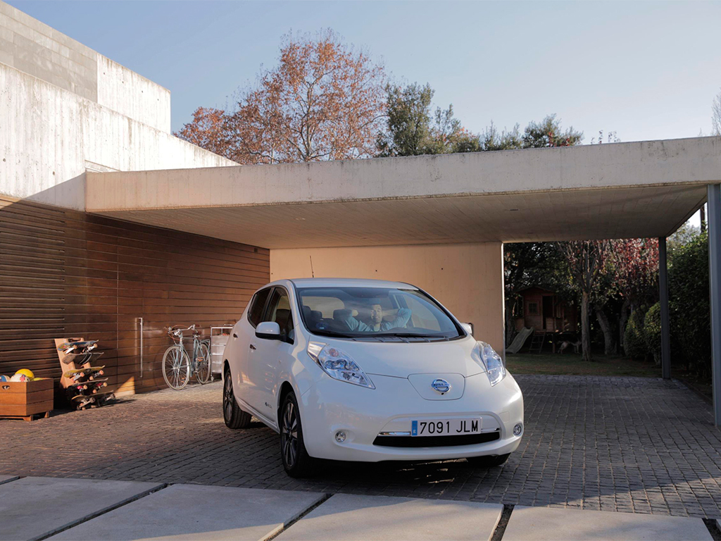 Nissan lidera el mercado de eléctricos en Mayo