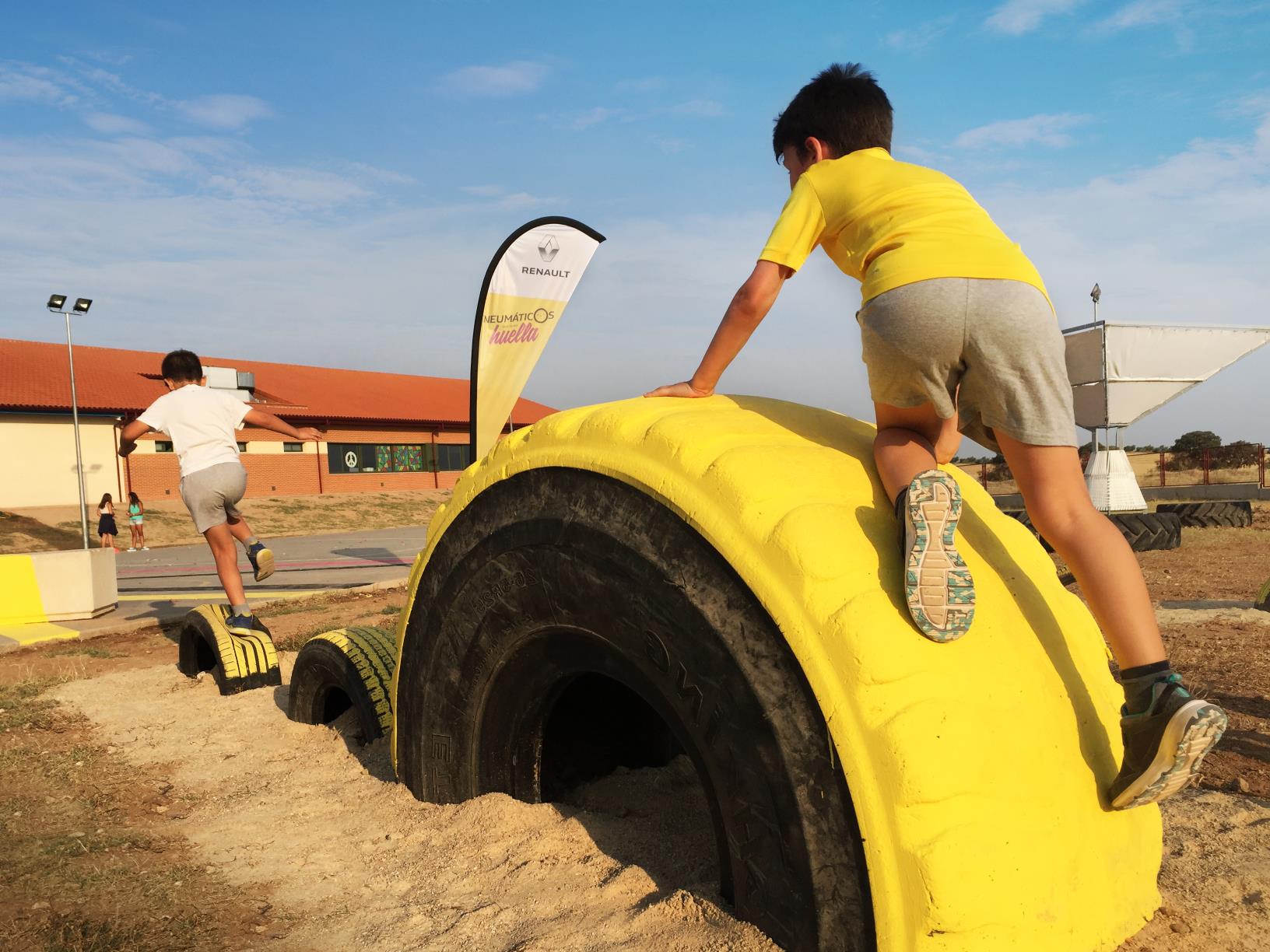 Renault da vida al primer Parque Infantil Sostenible