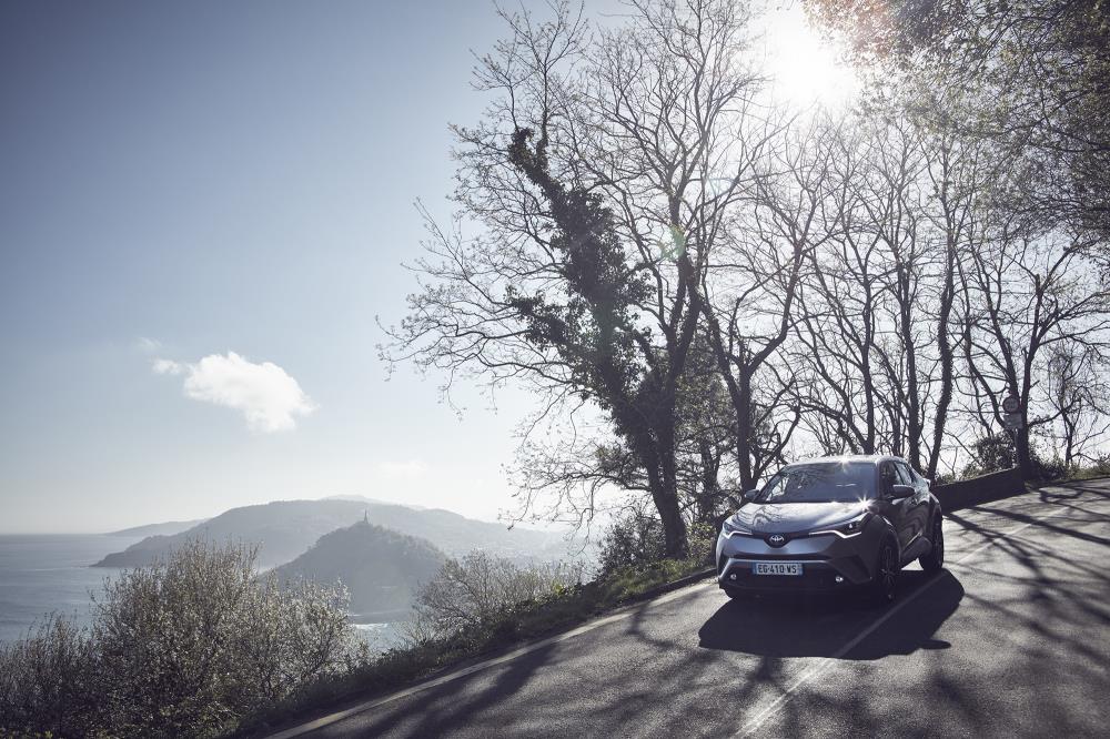 Toyota C-HR, el más innovador en los Premios Mujer Hoy