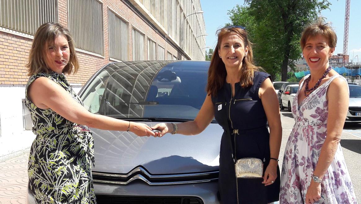 Citroën cede un C4 Picasso a la Asociación Juntos contra la Violencia Doméstica