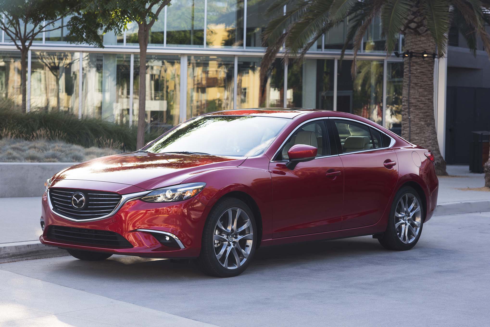 Probamos el Mazda 6 sedan para estomesuena