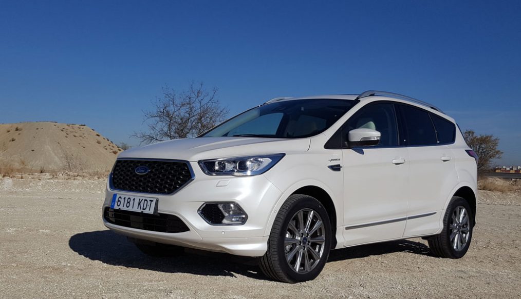 Ford Kuga Vignale a prueba