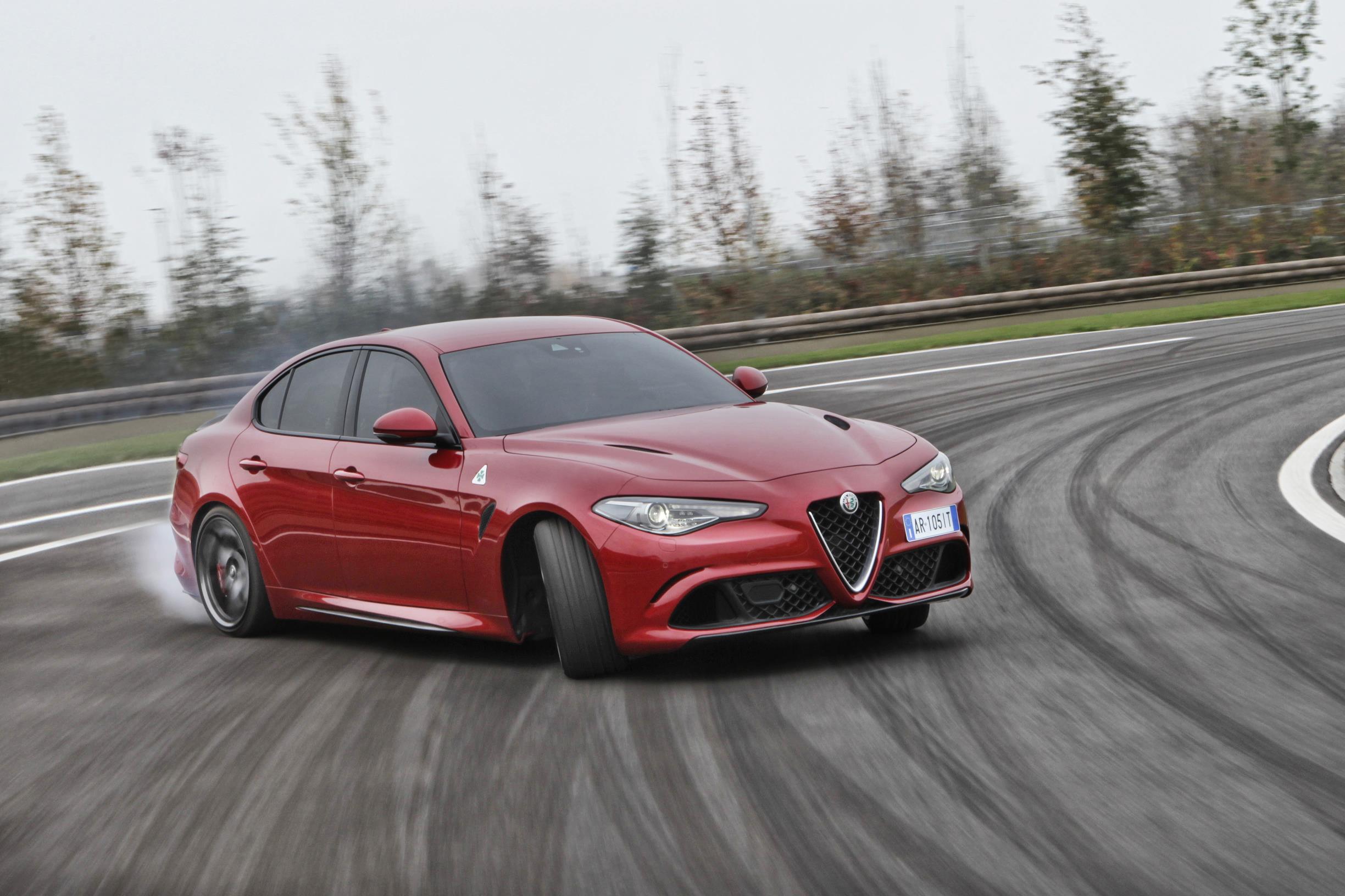 Doblete de premios par Alfa Romeo