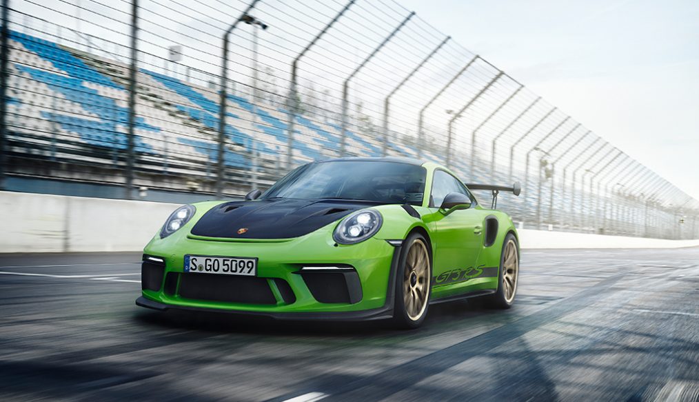 Porsche 911 GT3 RS marca un tiempo de 6:56.4 en Nurburgring