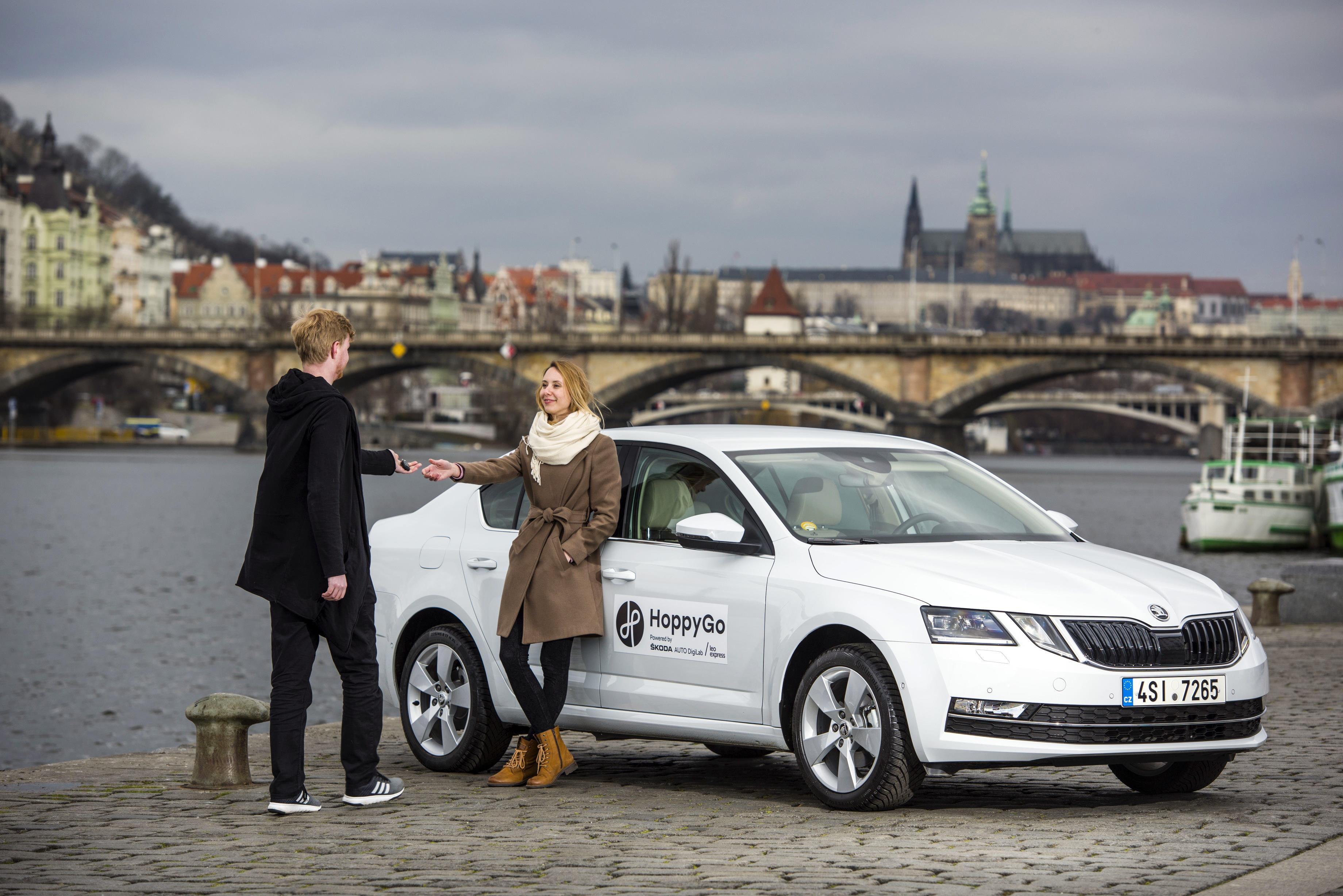 ŠKODA Auto Digilab añade servicios a su portal de carsharing HoppyGo