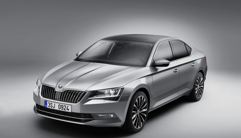 ŠKODA SUPERB premiado con el Auto Test Winner 2018