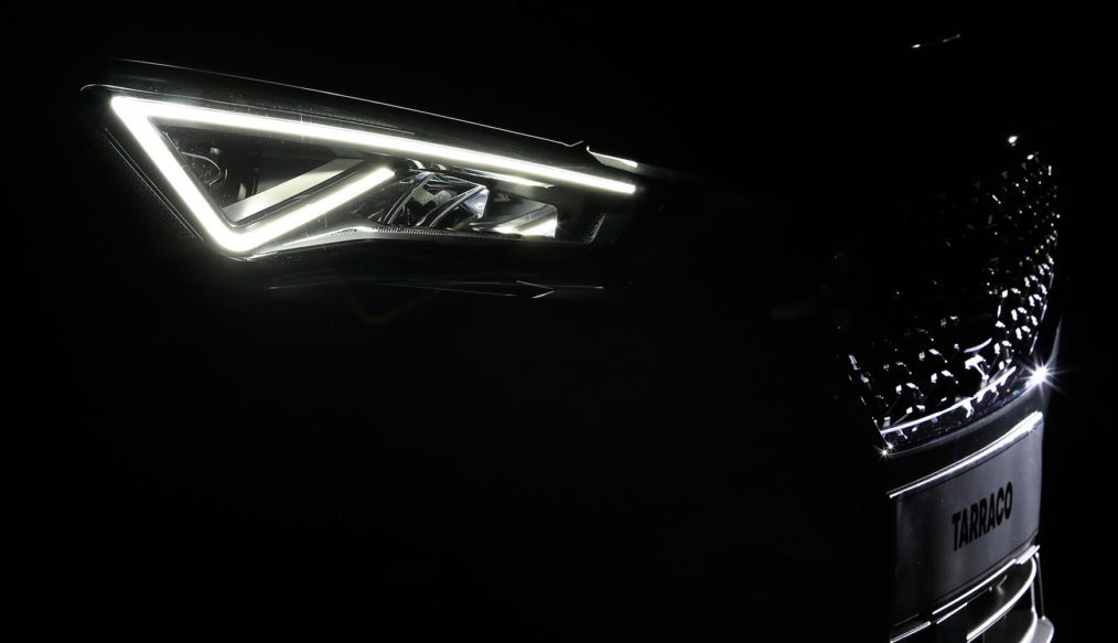 300 LEDS detrás de la mirada de tu coche – vídeo