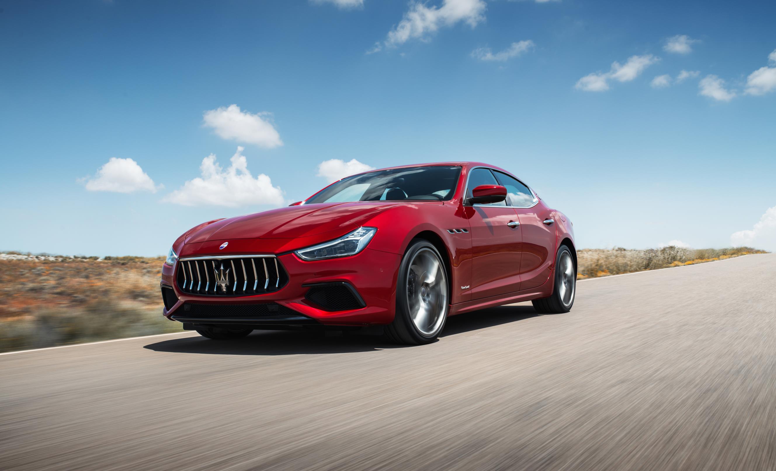 Maserati Ghibli Sport Auto AWARD 2018