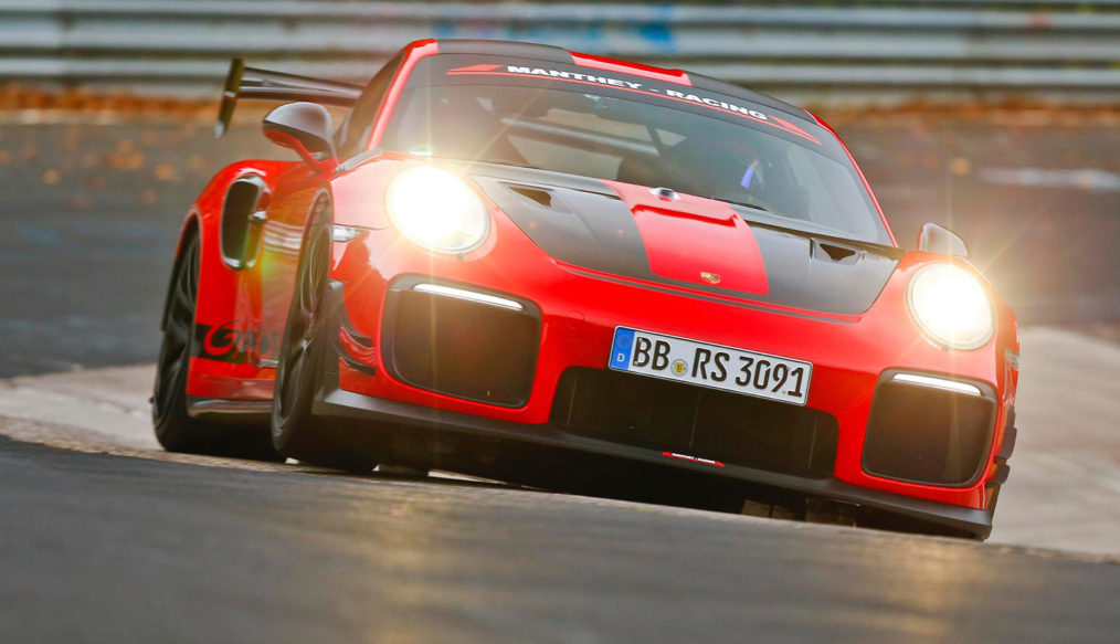Porsche GT2 RS MR nuevo récord en el circuito de Nürburgring