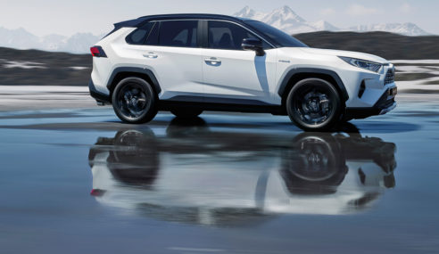 Arranca la comercialización del Toyota RAV4 Hybrid