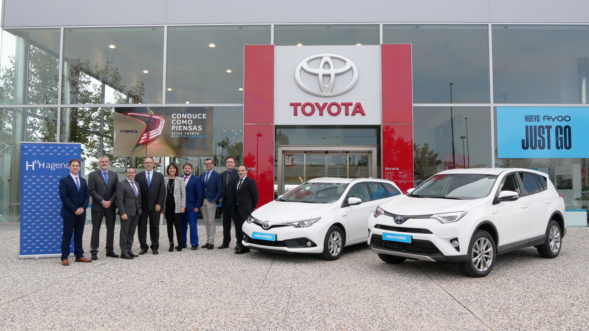 19 eléctricos de Toyota para Agenor