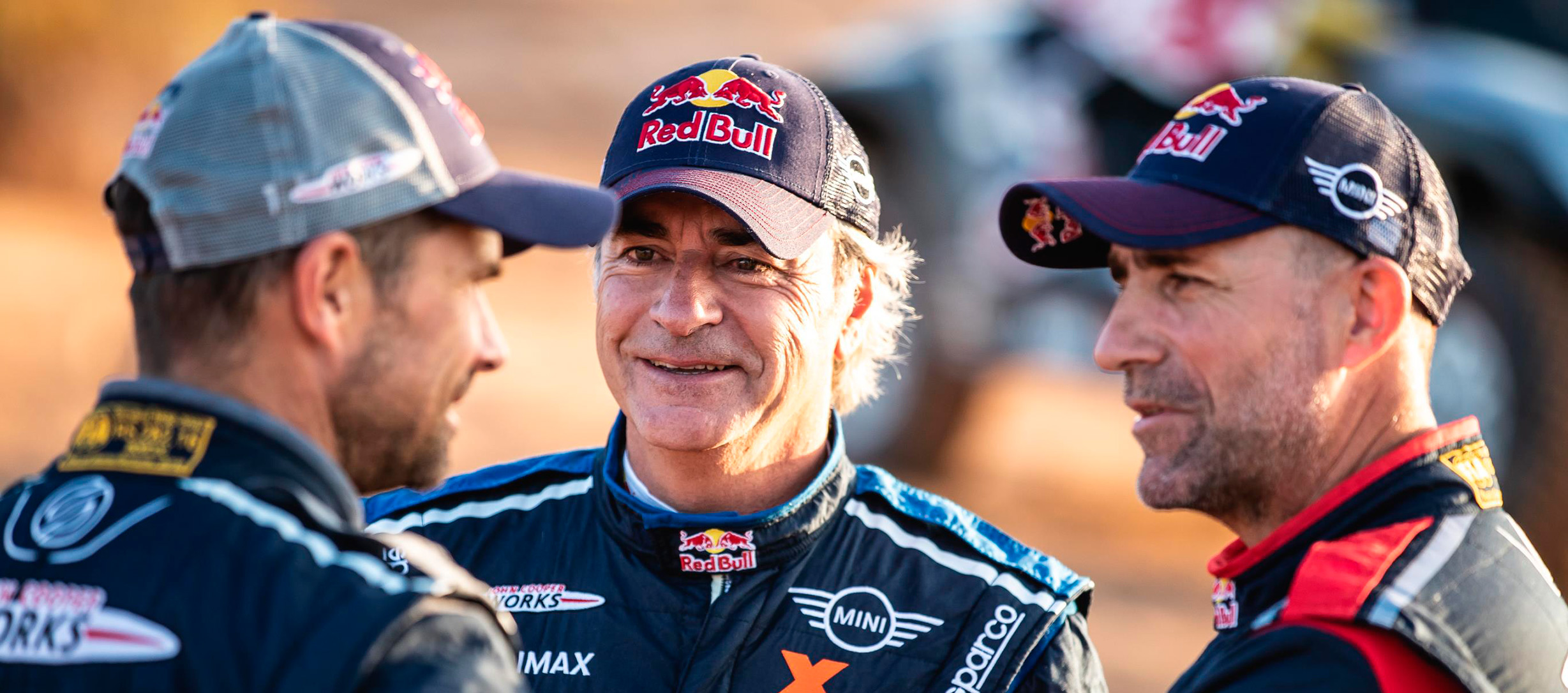 Carlos Sainz antes de partir para el Dakar 2019