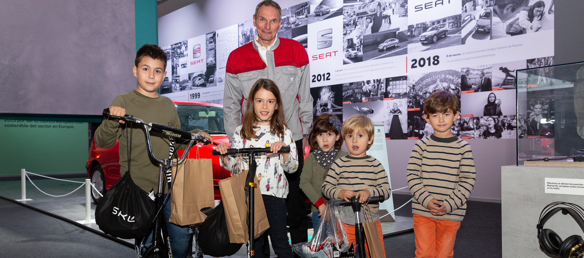 Más de 3.500 niños de SEAT dicen FELIZ NAVIDAD