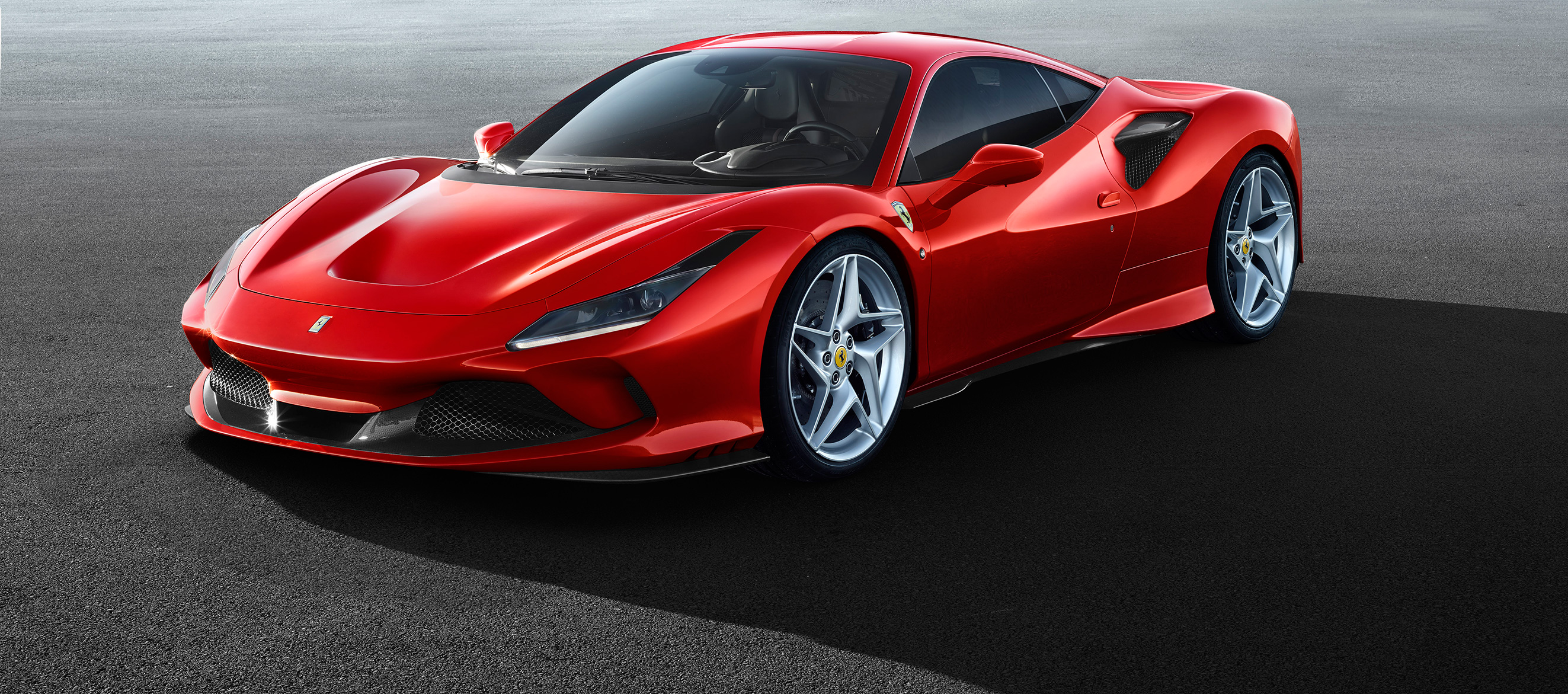 Ferrari F8 Tributo, la nueva berlinetta con motor central-trasero