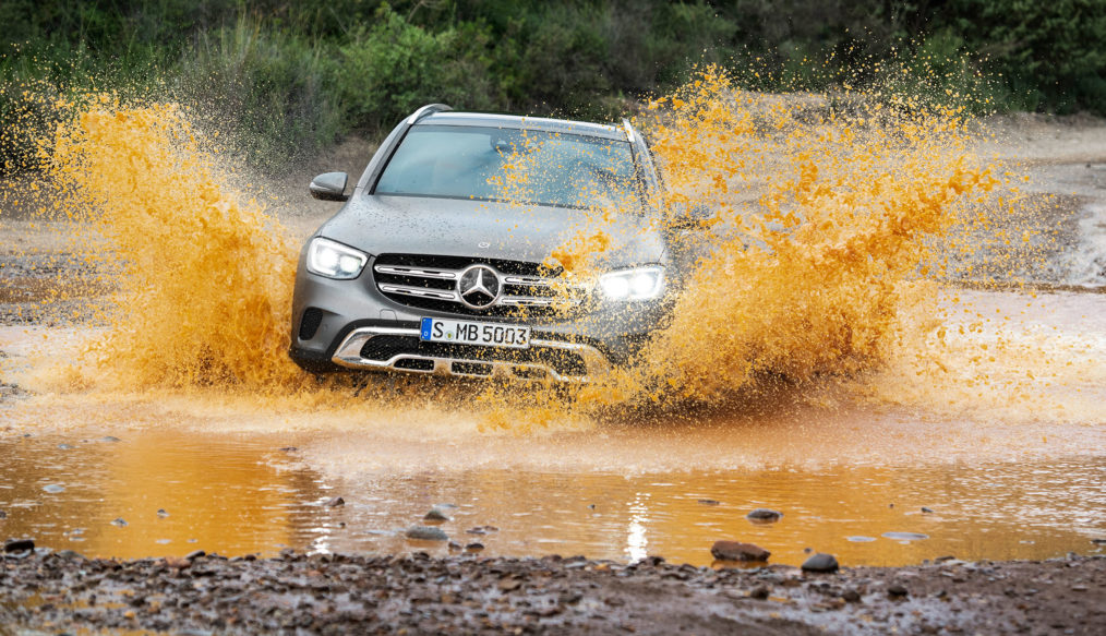 Mercedes-Benz GLC, deportivo, elegante, offroad, seguro,..