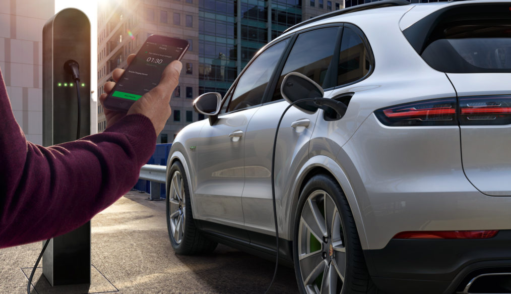 Porsche Charging Service, puntos de recarga para vehículos enchufables