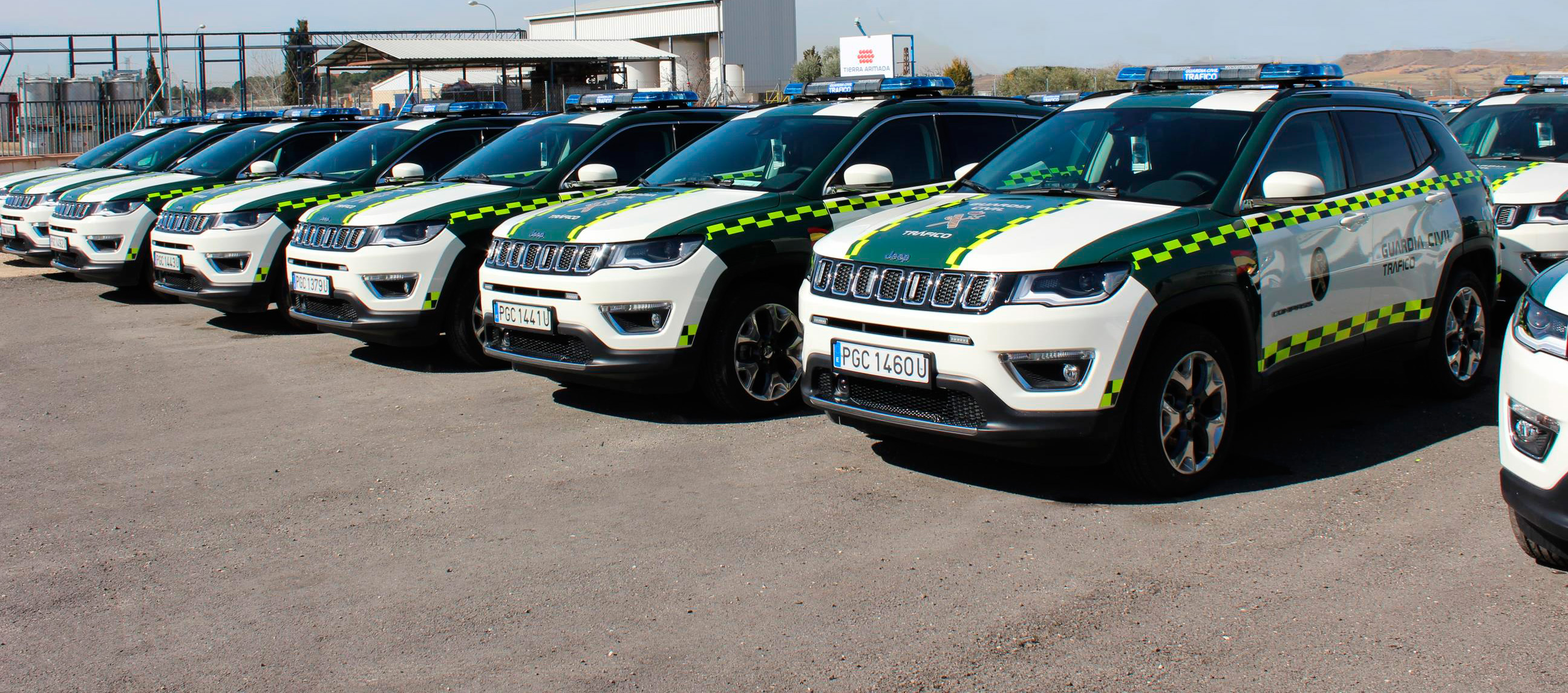 Jeep España ha entregado 140 unidades del Jeep Compass a la Agrupación de Tráfico de la Guardia Civil