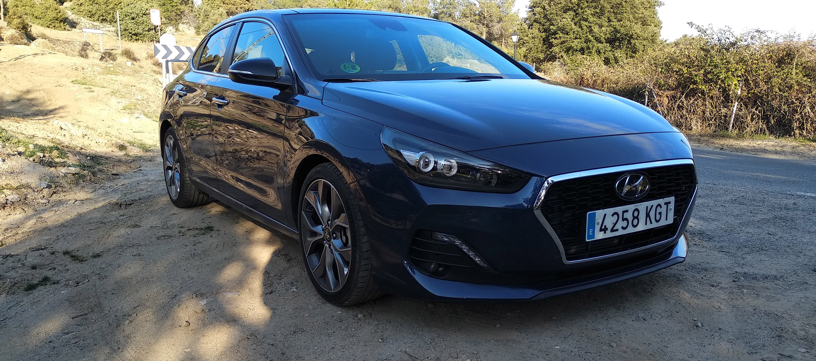 i30 Fastback de Hyundai, notable lo mires por donde lo mires