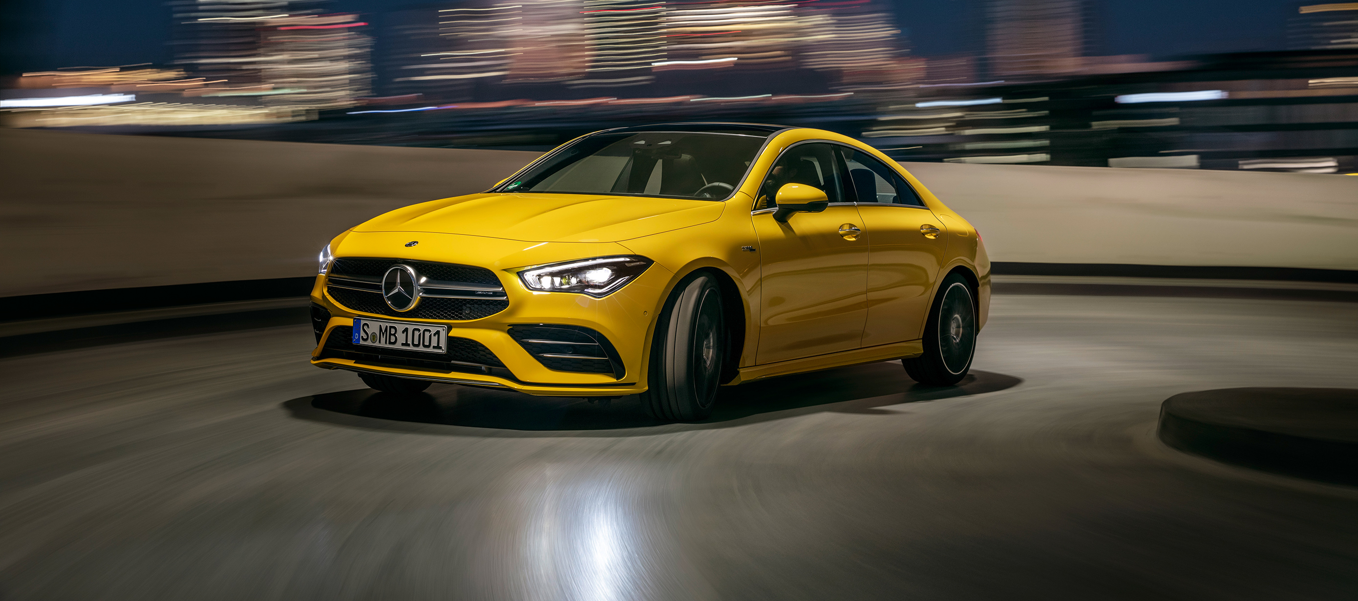 Mercedes-Benz AMG CLA 35 4MATIC se presenta en el NAIAS de Nueva York