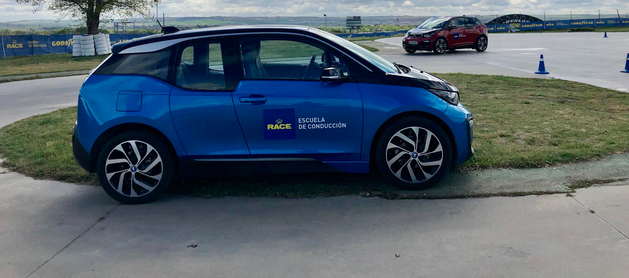 BMW i3 protagonista de los cursos para vehículos eléctricos del RACE