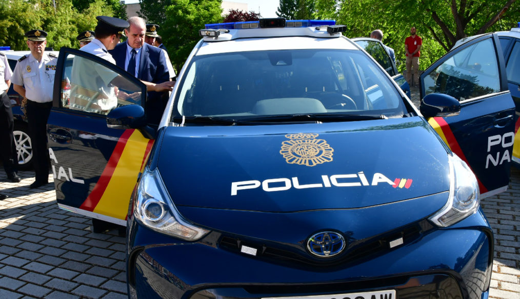La Policía Nacional apuesta por vehículos híbridos de Toyota