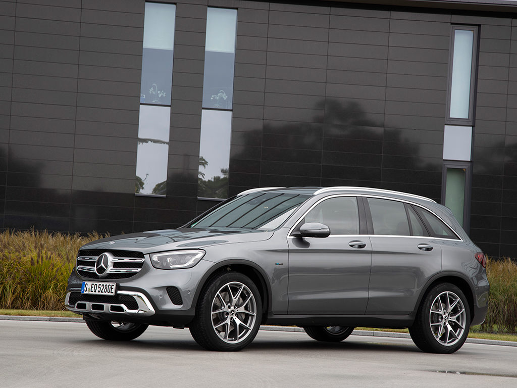 Mercedes-Benz GLE 350 DE 4MATIC y GLC 300 E 4MATIC PHEV