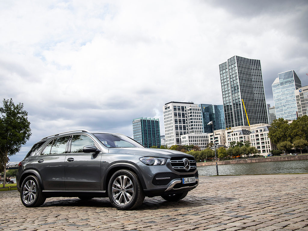 Mercedes-Benz GLE 350 DE 4MATIC y GLC 300 E 4MATIC PHEV